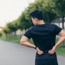 腰酸痛不再困擾！解析10大常見原因與5個有效舒緩妙招